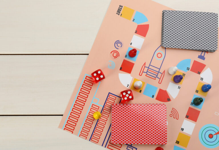 Brettspiele mit Fotos gestalten und drucken - MeinSpiel.de