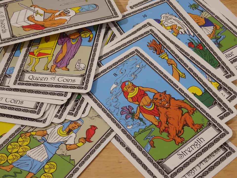 Tarotkarten haben Bedeutung und Geschichte